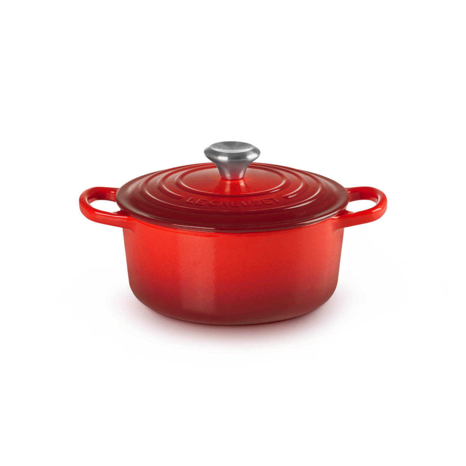 シグニチャー ココット・ロンド 18cm チェリーレッド (シルバーツマミ) | 両手鍋 ｜ル・クルーゼ（Le Creuset）公式