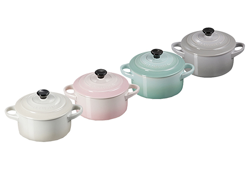 繊細で優しいグラデーションカラーの色合い カームコレクション 発売 ル クルーゼ Le Creuset