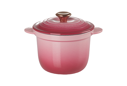 ホリデーシーズンを彩る鮮やかなシーズナルカラー Berry 発売 ル クルーゼ Le Creuset